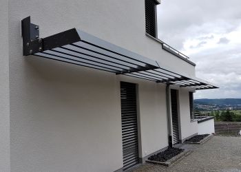 ADO Sonnenschutz horizontal auskragend